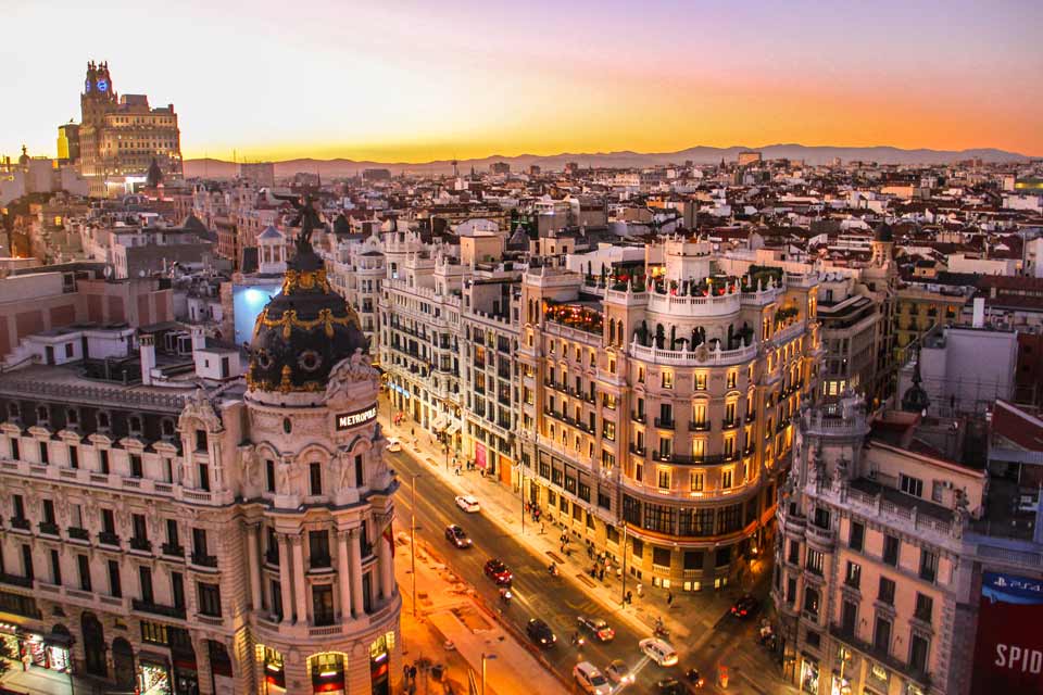 Romantic escapes in Madrid on Airbnb